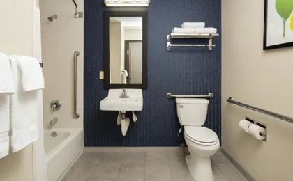 Fairfield Inn & Suites Portland Airport