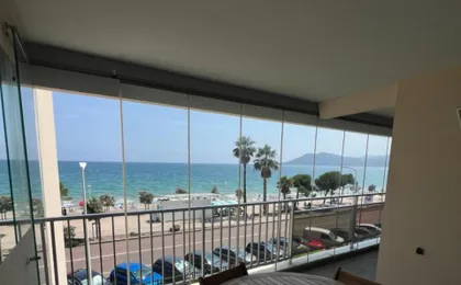 Bord de Mer Cannes Midi