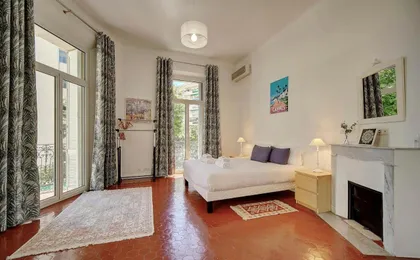 Upstays Balcony 96m2 Apartment Near Palais
