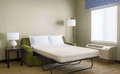 Hampton Inn By Hilton & Suites West Sacramento