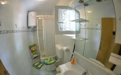 Apartmani Jenny i Tania