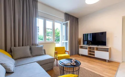 Split Luxury Suite