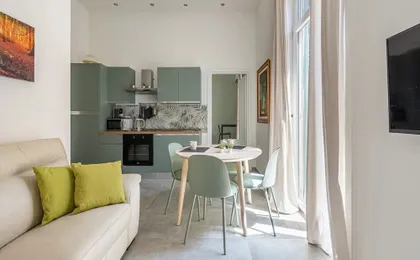 Panurban Green Apartment by Wonderful Italy