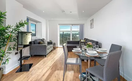 Skyvillion - River View Mins To O2 London Excel