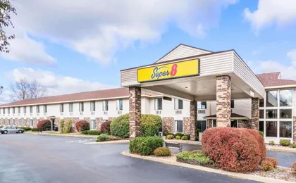 Super 8 by Wyndham Wausau