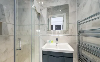 Stunningly Luxurious London Apartment (Mhb350)