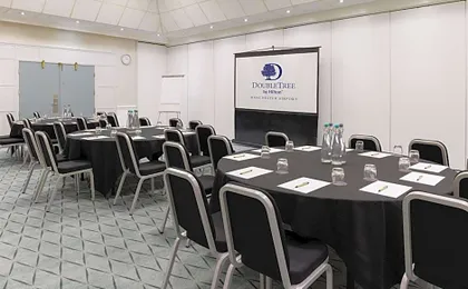 DoubleTree by Hilton Manchester Airport