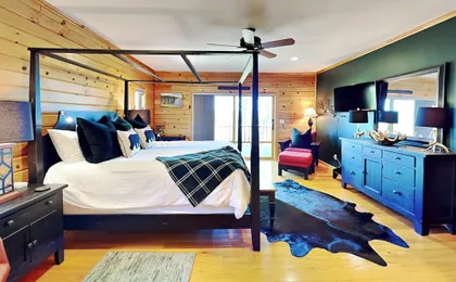 Magnificent Mountain Lodge by Taylor Made Deep Creek