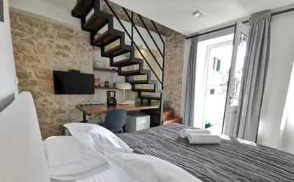FJAKA Boutique Apartments