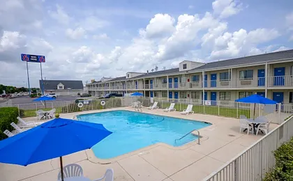 Motel 6-Webster, TX - Houston - Nasa Lake