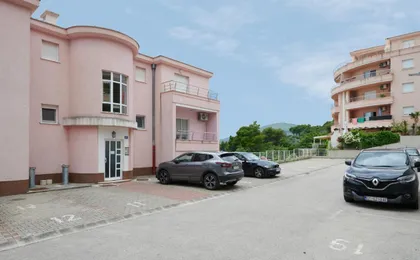 Apartment Tramontana with Sea View