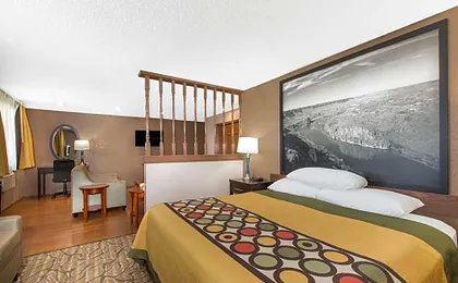 Super 8 by Wyndham Nampa