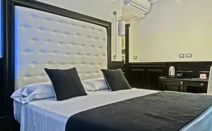 Vaticano Royal Suite