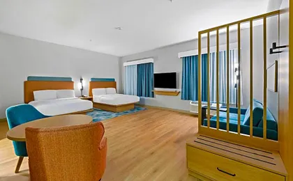 Hampton Inn & Suites Lancaster