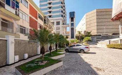 Apartamento Barra Tropical Residence
