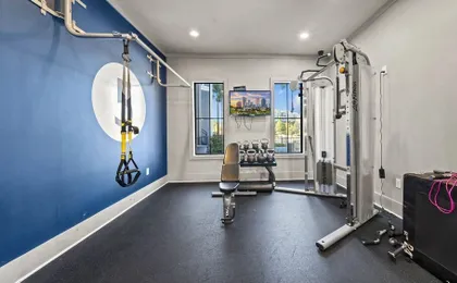 Stylish 2BR Corporate Stay Pool Balcony 2