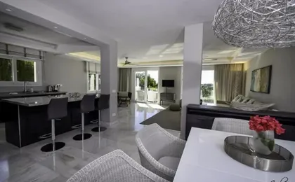 Exquisite villa near beach with Heated pool