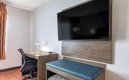 Quality Inn & Suites Sulphur Springs