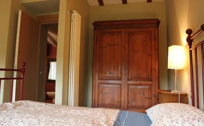 Il Fienile, casa vacanza in campagna con parcheggio privato e giardino privato, a 6 chilometri da Bologna centro e 1 chilometro da Bologna Fiera, Parco commerciale Meraville e Gran Tour Italia