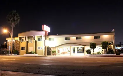 Grand Inn
