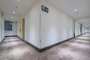 7 Days Inn Chengdu Huaxi Yulin Provincial Stadium Metro Station