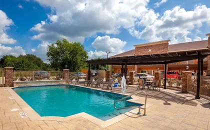 Super 8 by Wyndham Houston Northwest Cypress