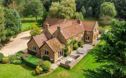 Stunning Country Farm House Between Bristol & Bath