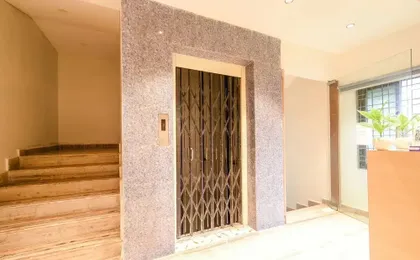 FabHotel Prime Adhirath Grand - 400M from Durgam Cheruvu Metro Station, Madhapur