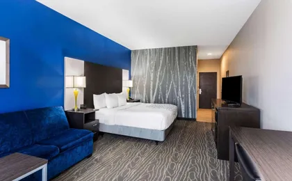 La Quinta Inn & Suites Odessa North - Sienna Tower