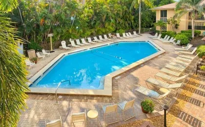 Coquina Beach 4f 3 Bedroom Condo