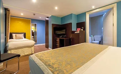 Hotel Shepherds Bush London