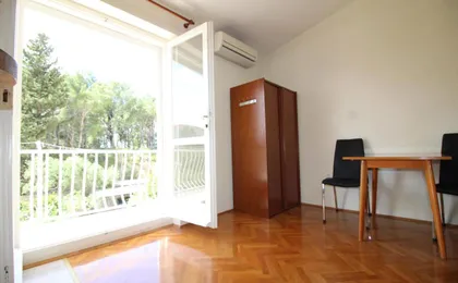 Makarska Centre & Free Private Parking (Adults Only)
