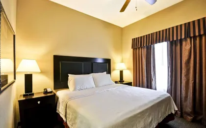 Homewood Suites by Hilton Tulsa-South (H)