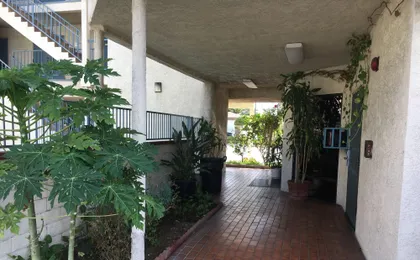 Bellflower Travel Inn