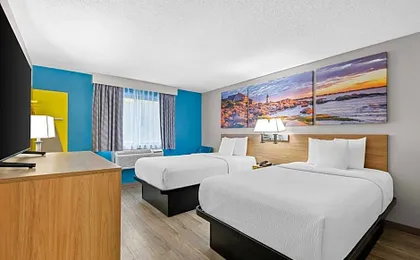 Days Inn by Wyndham Brunswick Bath Area