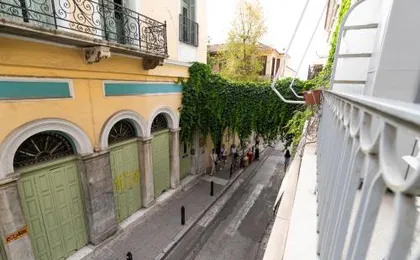 Elia cosy apartment in the Heart of Athens Plaka