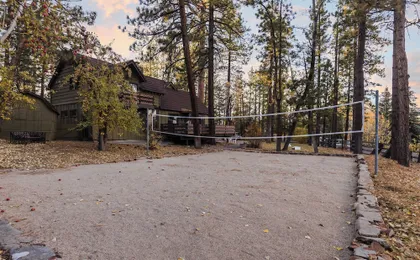 Sleeps 23 2 Homes, Lakefront, Private Dock, Hot Tub, Game Room, Swingset, View