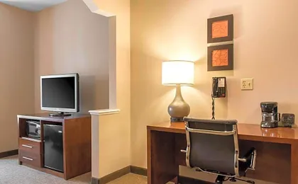 Comfort Suites Scranton near Montage Mountain