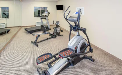 Baymont By Wyndham Grand Forks
