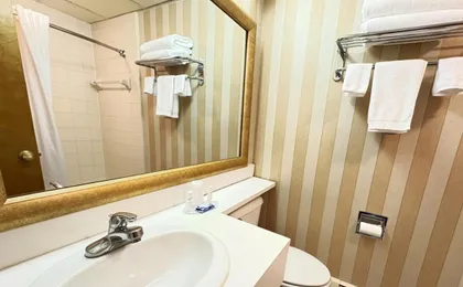 Magnuson Grand Pioneer Inn & Suites