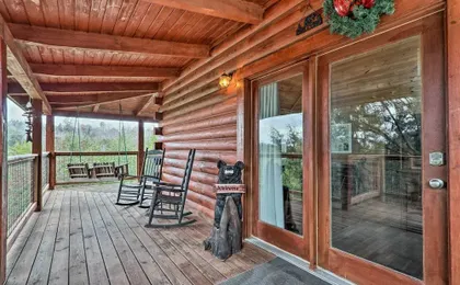 Smoky Mountains Cabin < 1 Mi to Douglas Lake