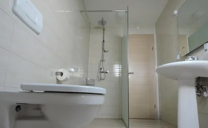 Apartments with Parking Space Trogir - 16898