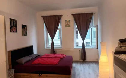 Flat in Neo Country Style Aus Grunderzeit Bis 6 Person