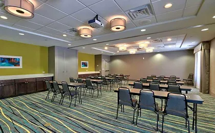 Hampton Inn & Suites Albuquerque/Airport