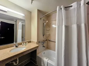 Best Western Plus River's Edge