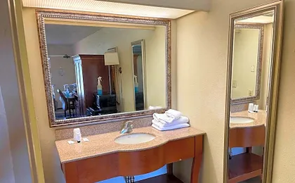 Millennium Inn
