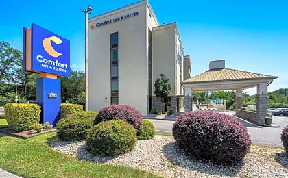 Comfort Inn & Suites Durham near Duke University