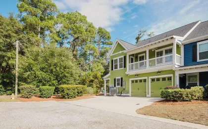 Mary Margaret Cottage - Spacious 4 Bed Coastal Home, Historic Old Town Bluffton