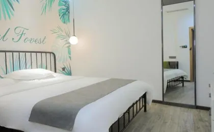 Vyluk J Hotel Chongqing Jiefangbei