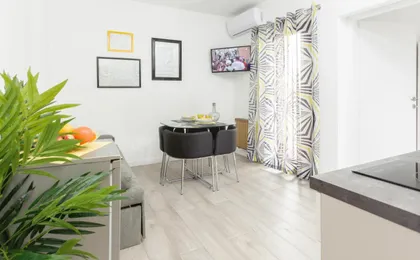Ami Apartments